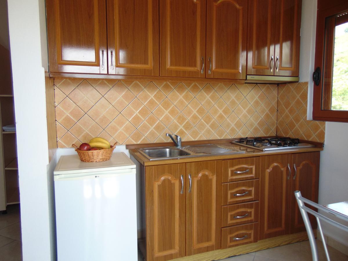 Residence Jazoj Vlorë Exterior foto